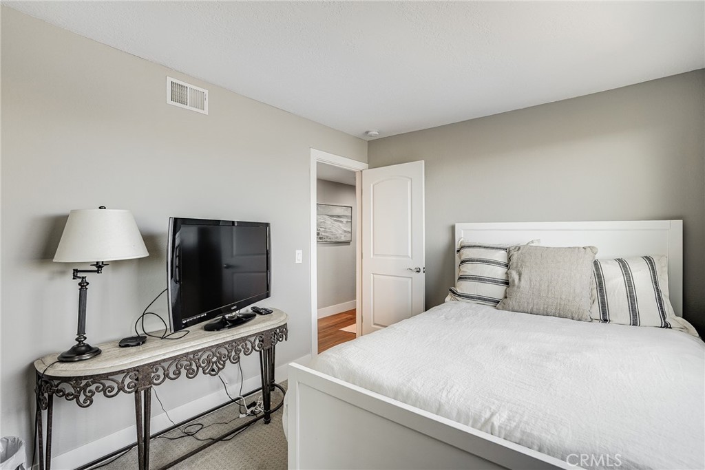 23294 Atlantis Way Unit: 33