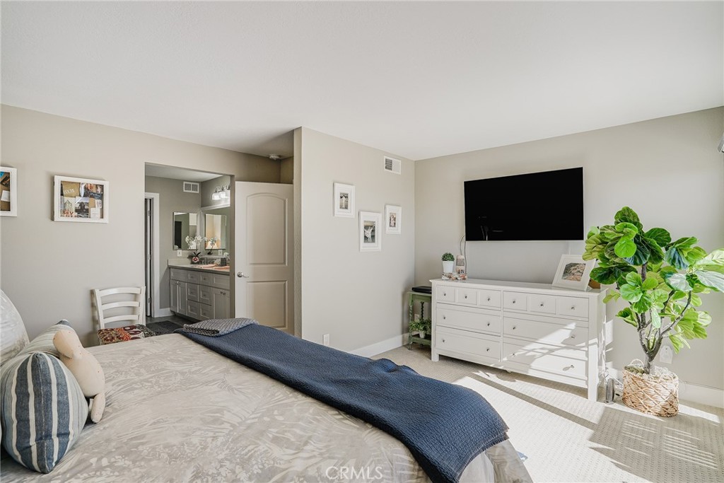 23294 Atlantis Way Unit: 33