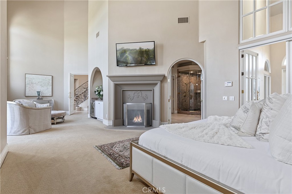 38760 Vista Del Bosque