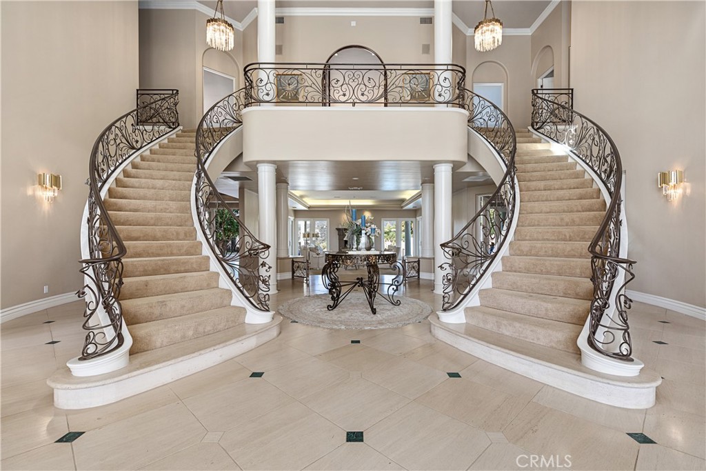 38760 Vista Del Bosque