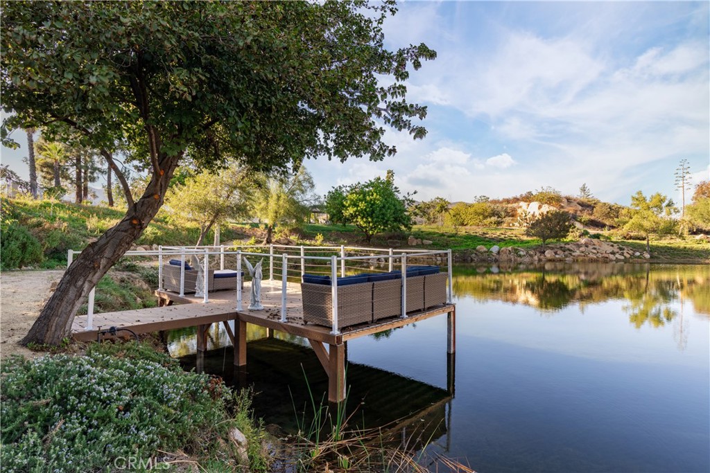 38760 Vista Del Bosque