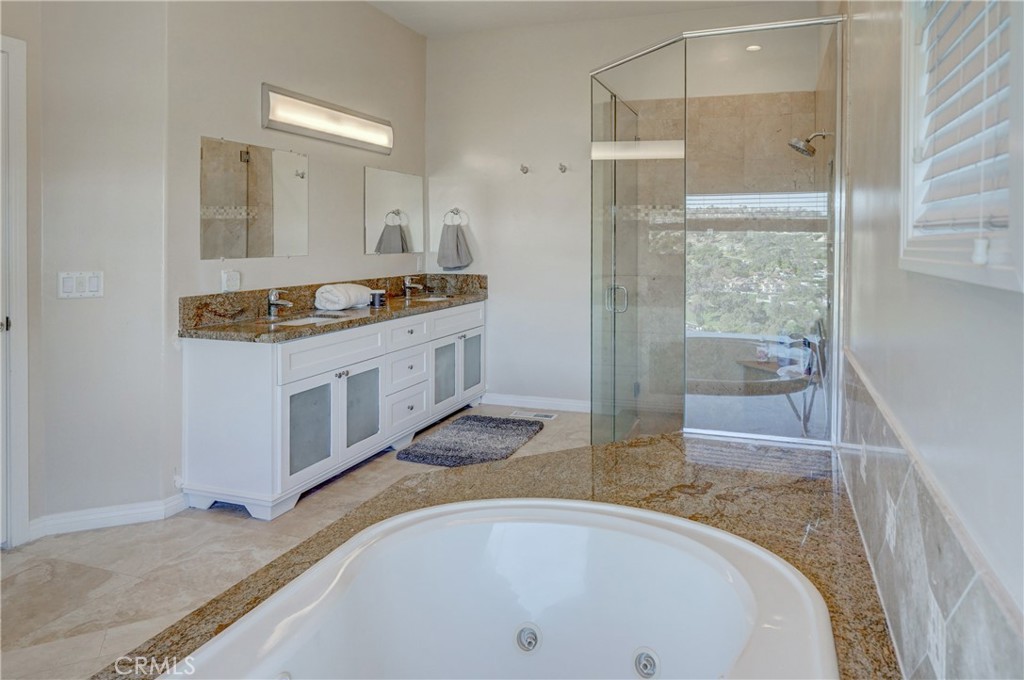 918 Avenida Presidio