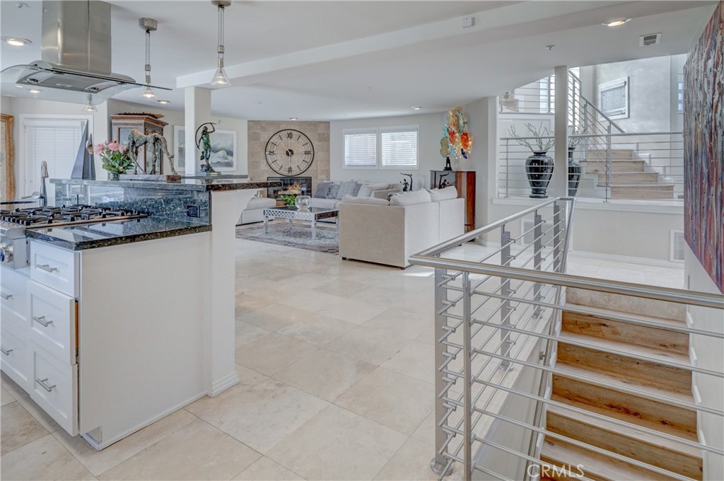 918 Avenida Presidio