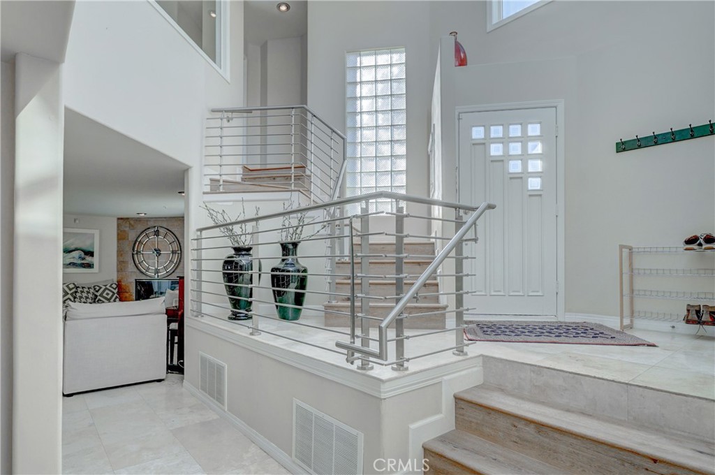 918 Avenida Presidio