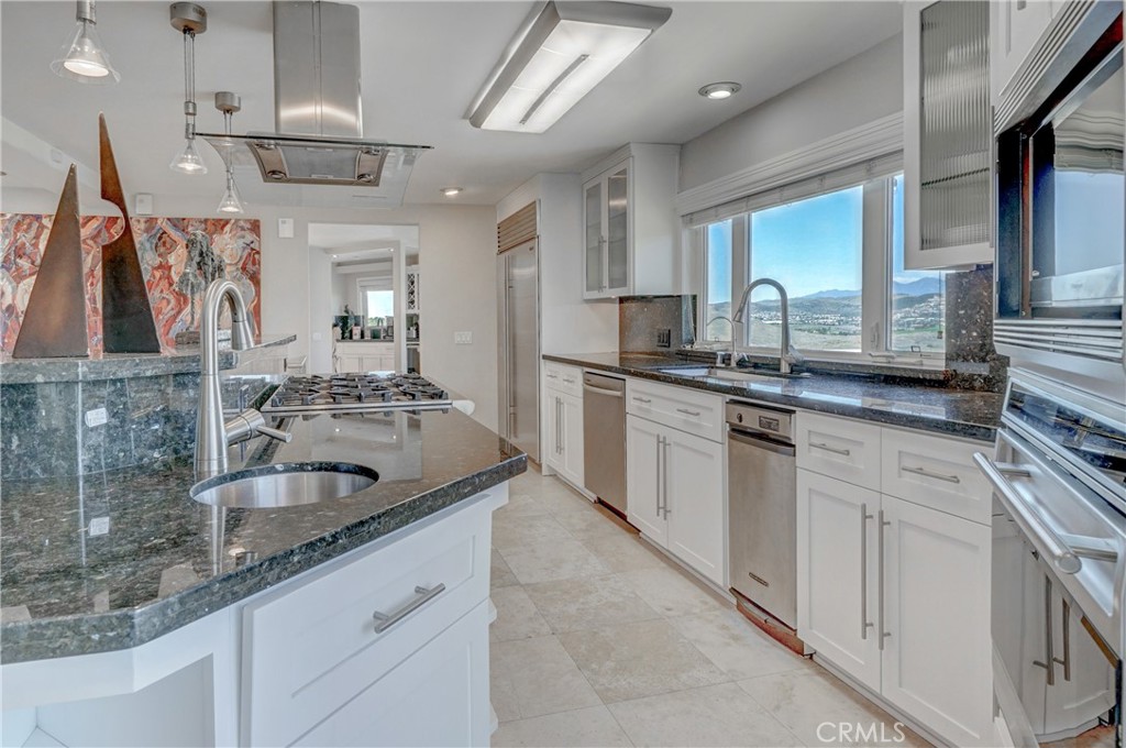 918 Avenida Presidio