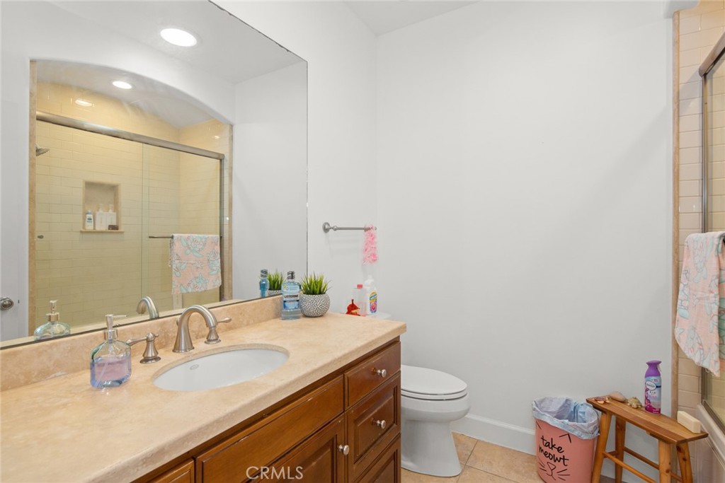 222 Costa Mesa Street