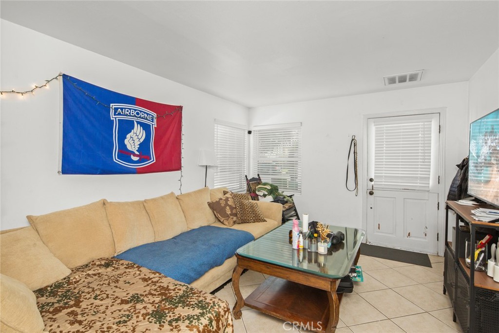 222 Costa Mesa Street