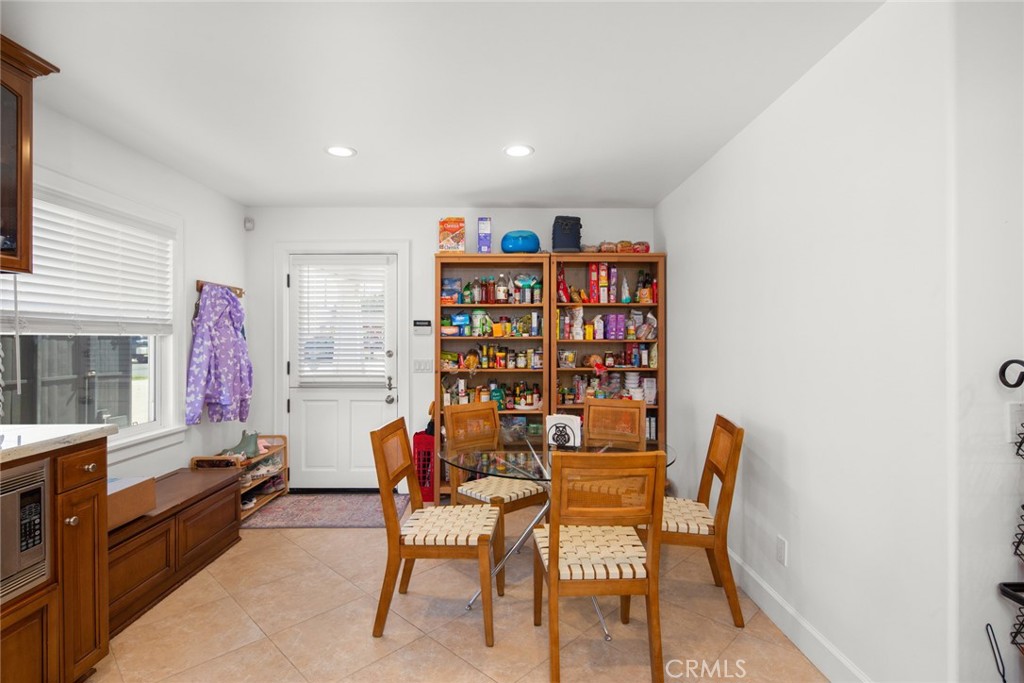 222 Costa Mesa Street