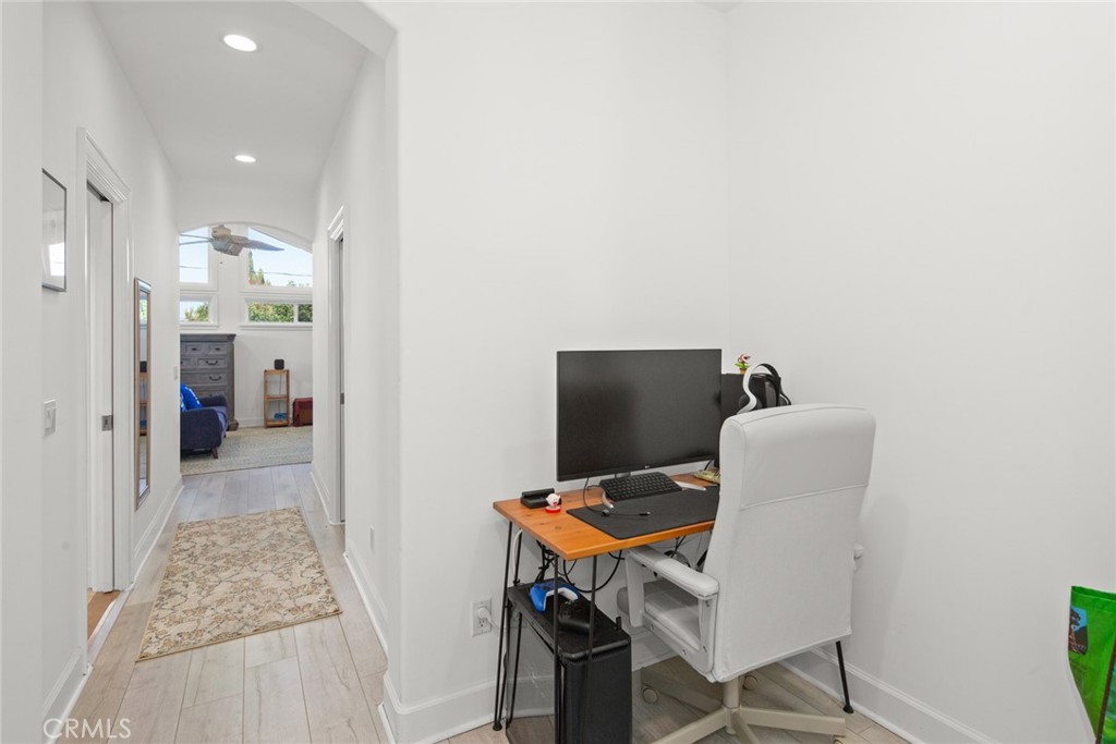 222 Costa Mesa Street