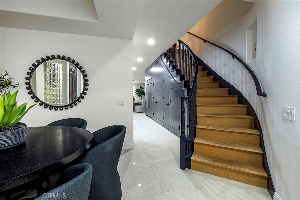 2110 Pacific Coast Highway