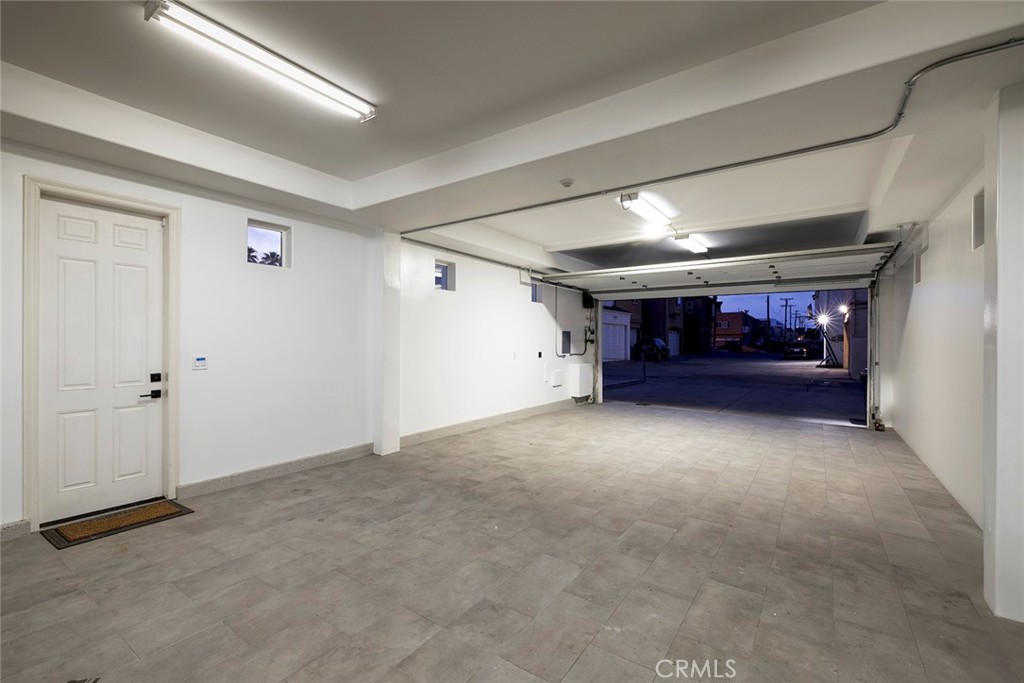 2110 Pacific Coast Highway