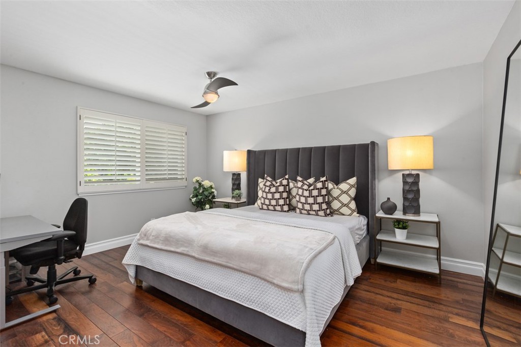 26505 Avenida Veronica