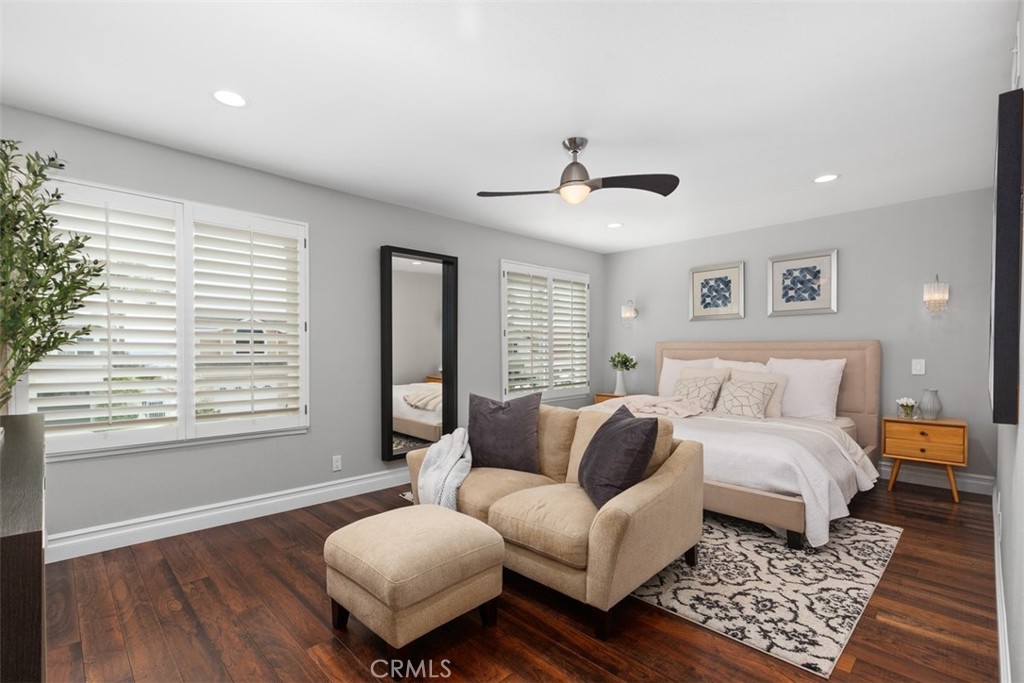 26505 Avenida Veronica