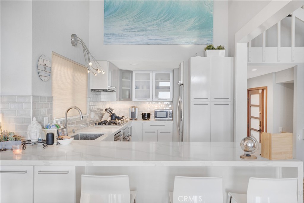 953 Santa Ana Street