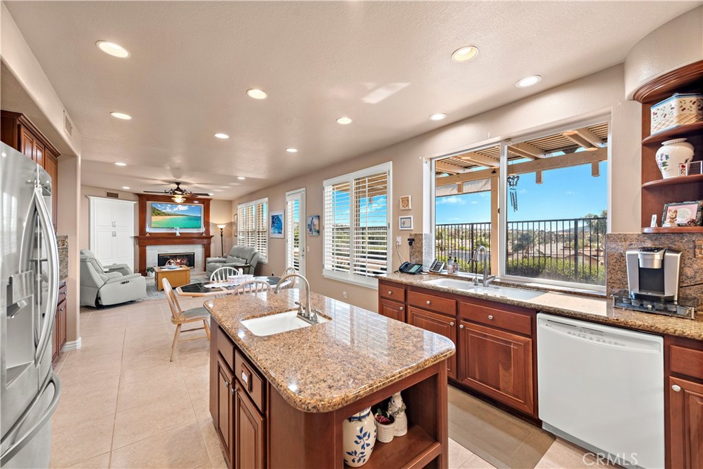 27761 Manor Hill Road