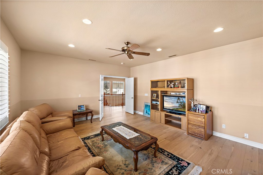 27761 Manor Hill Road