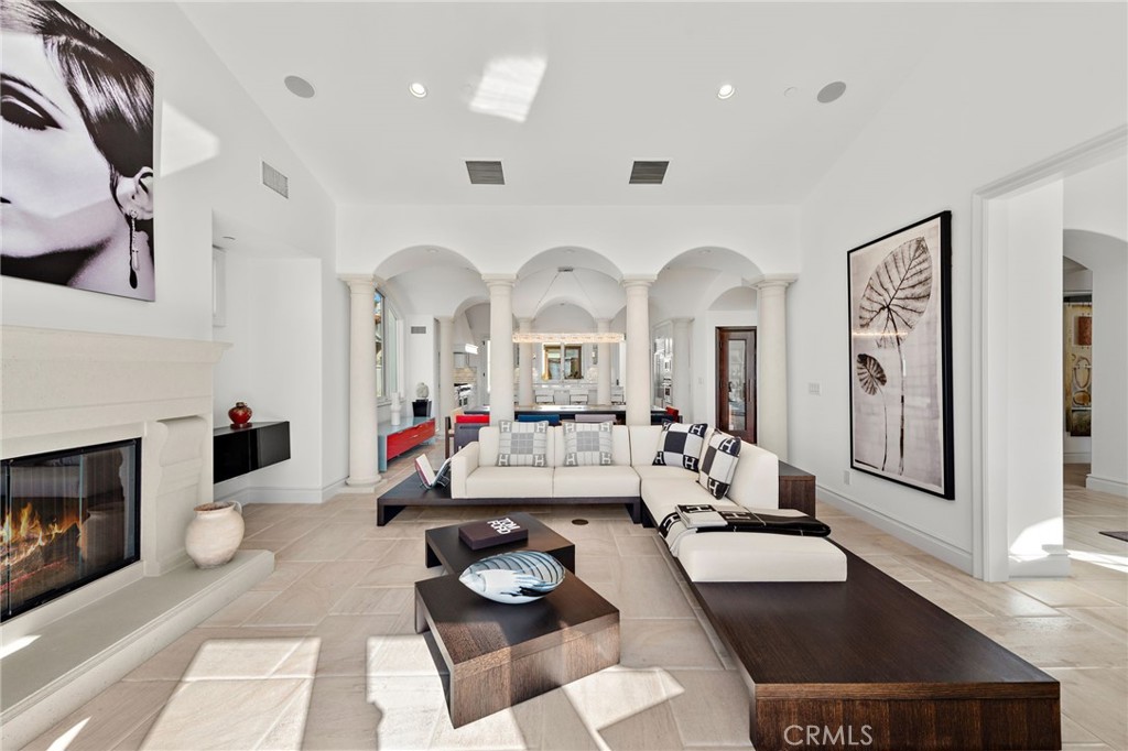 14 Rockshore Bluff