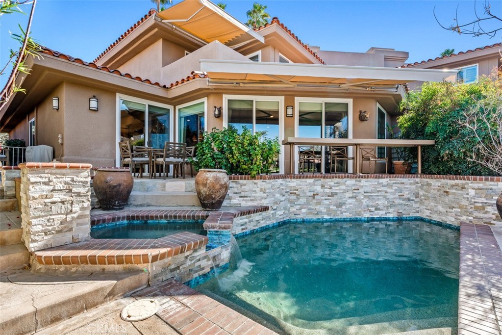 210 Desert Lakes Drive