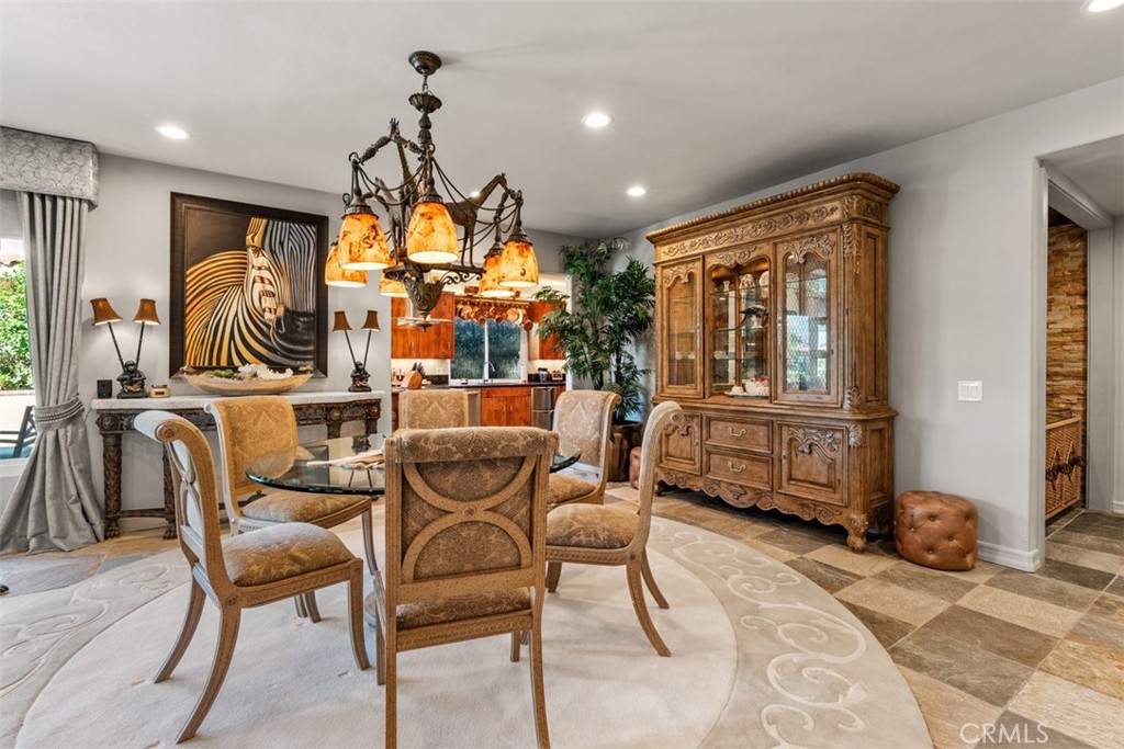 210 Desert Lakes Drive