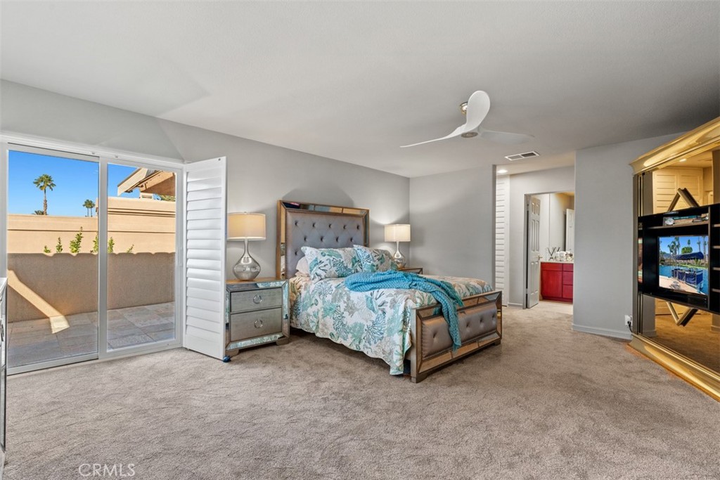 210 Desert Lakes Drive