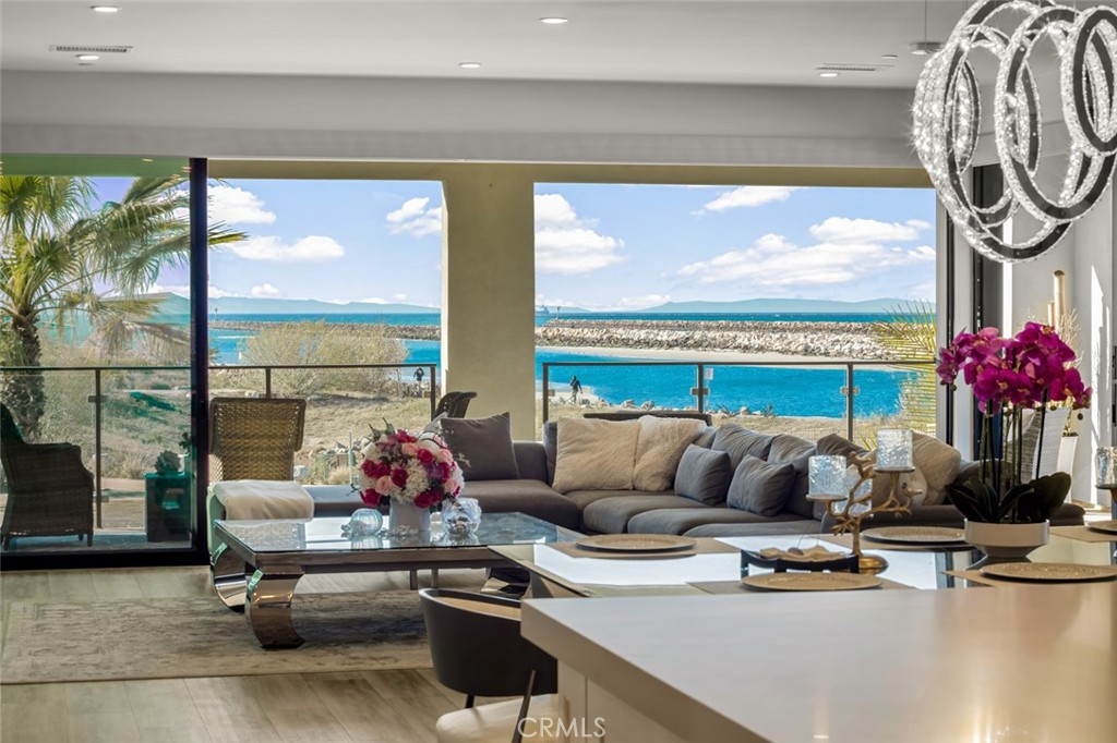 10 Ocean Place