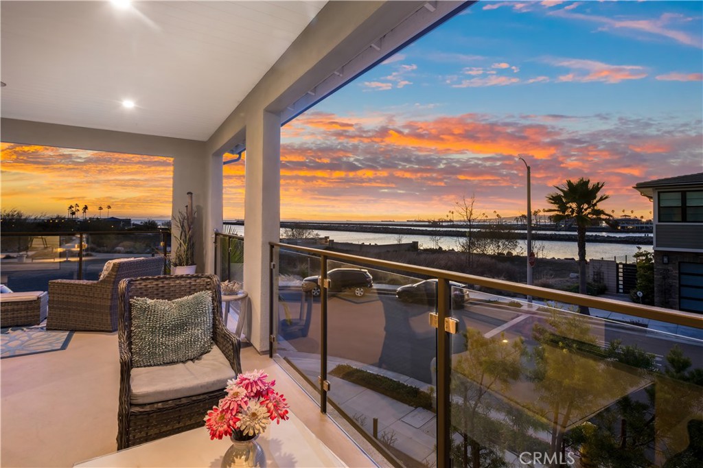 10 Ocean Place