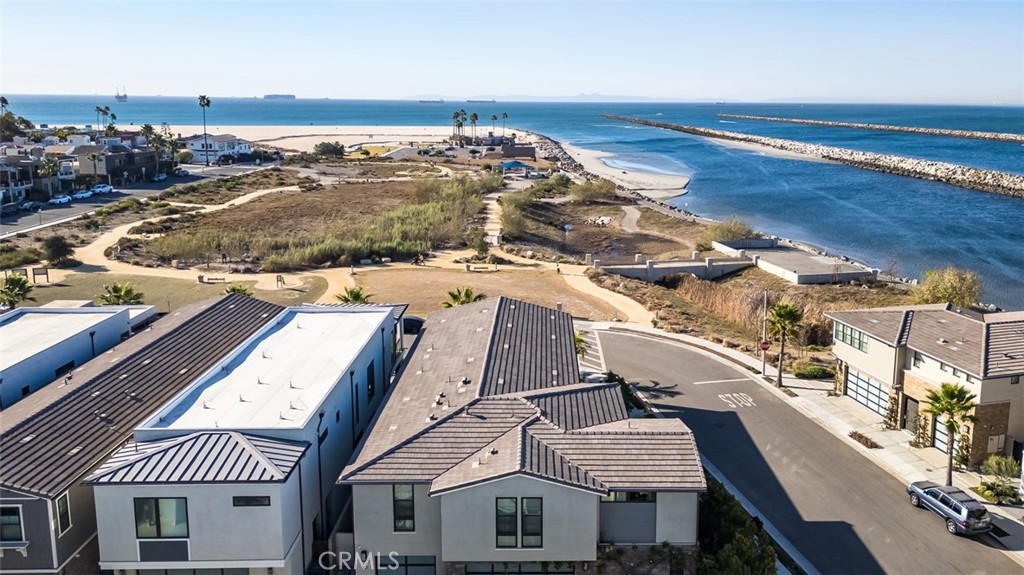 10 Ocean Place