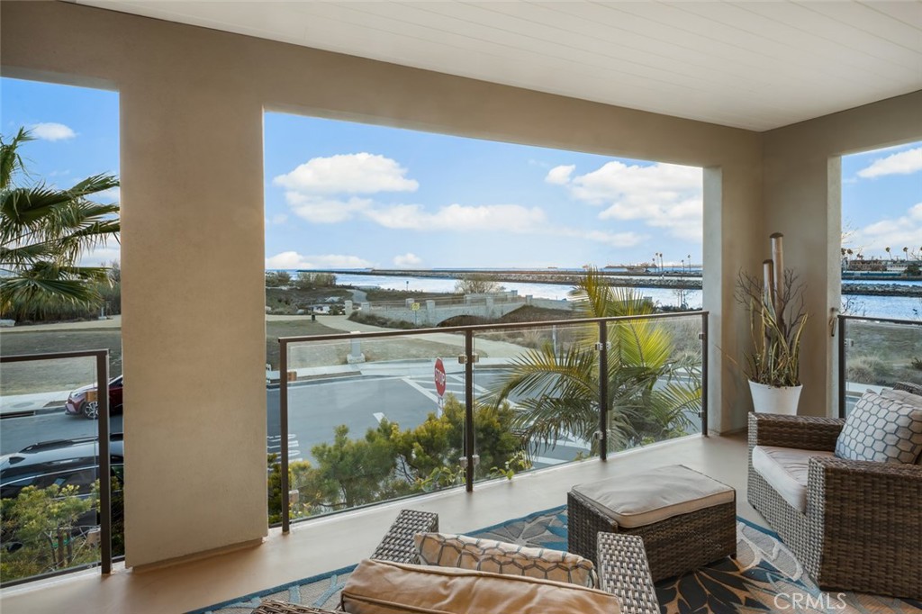 10 Ocean Place