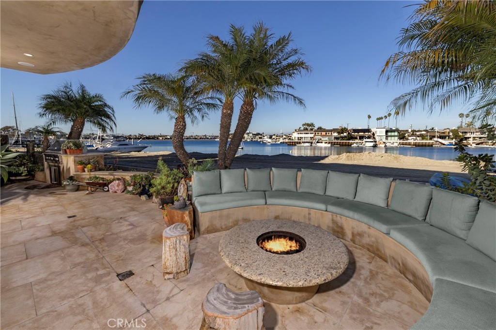 5519 E Ocean Boulevard