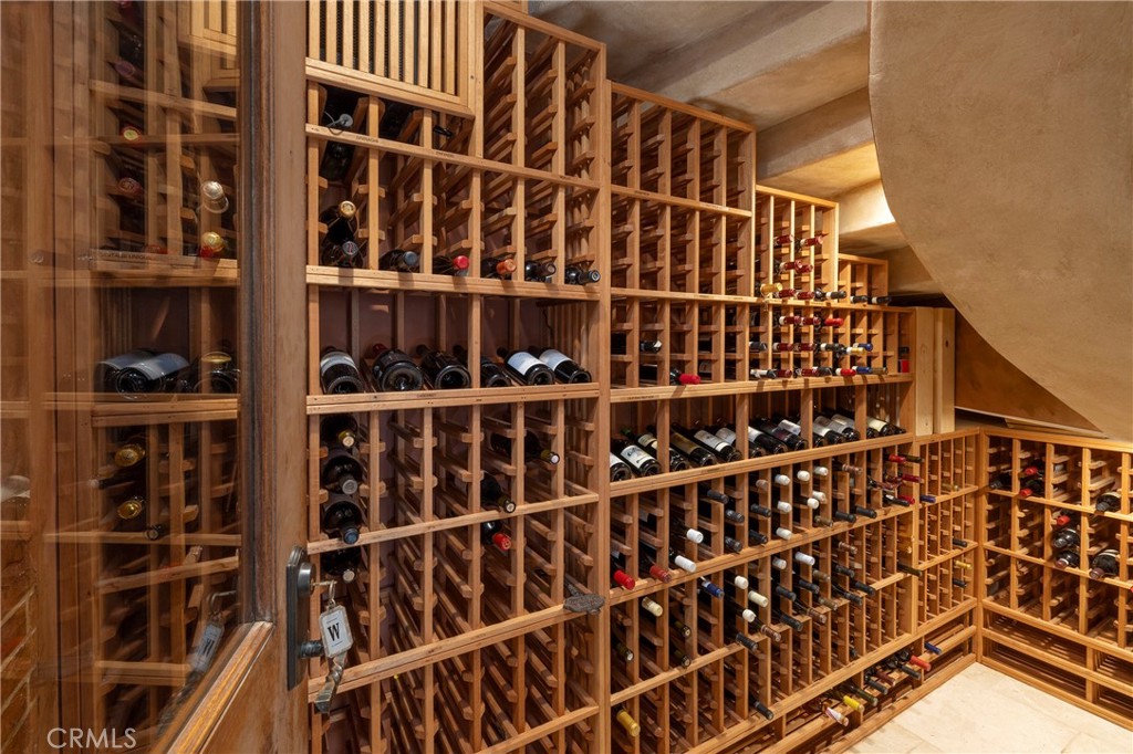 5519 E Ocean Boulevard