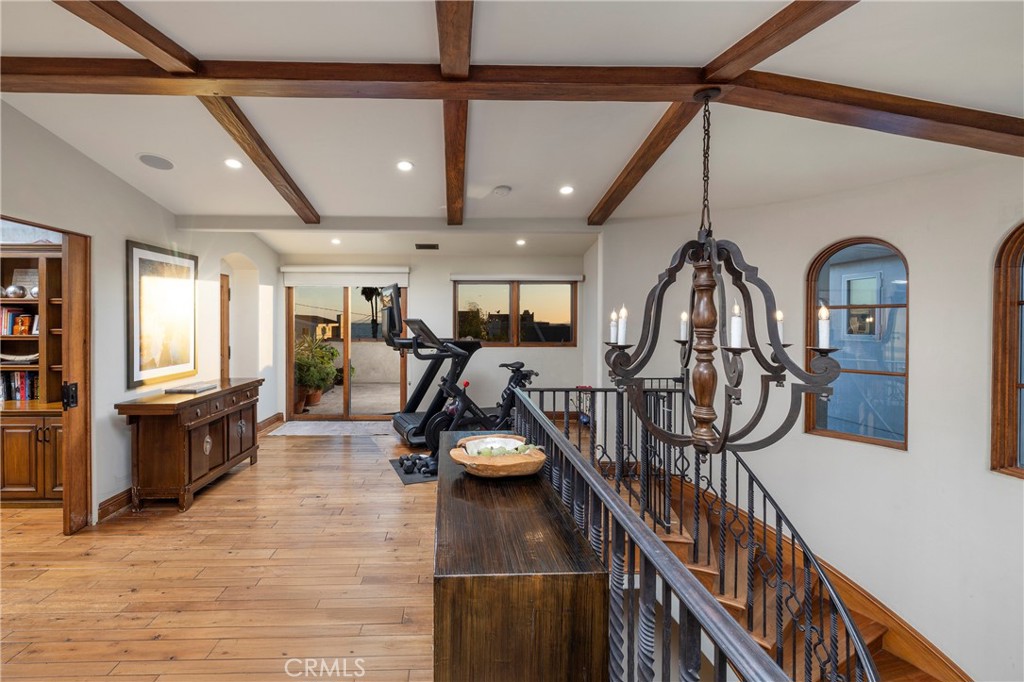 5519 E Ocean Boulevard