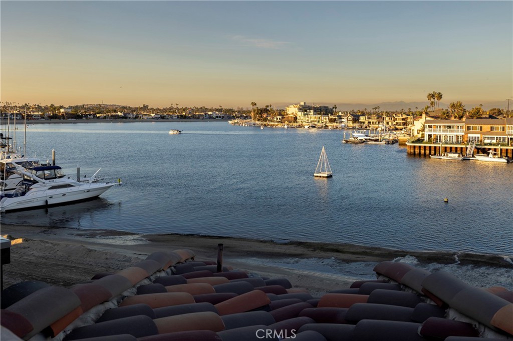 5519 E Ocean Boulevard