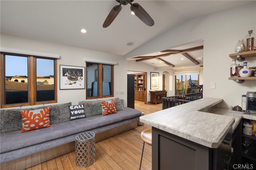 5519 E Ocean Boulevard