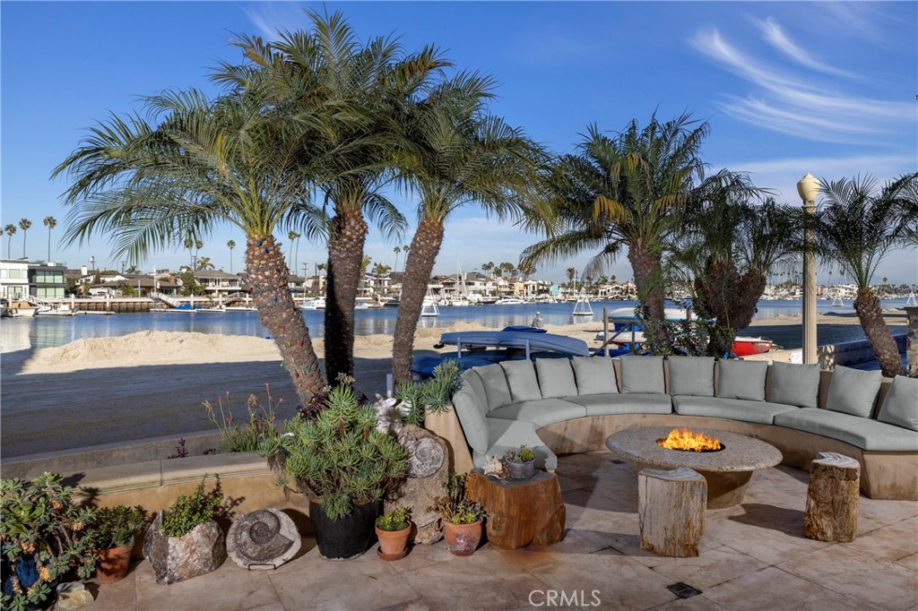 5519 E Ocean Boulevard