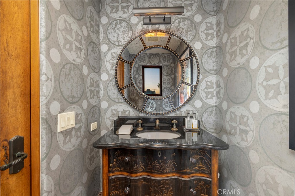 5519 E Ocean Boulevard