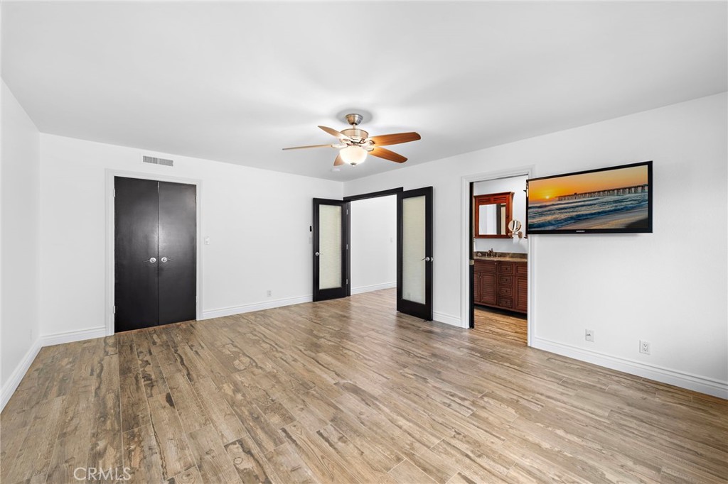 33672 Blue Lantern Street 6