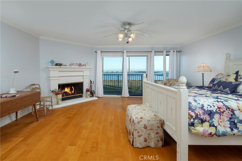 1627 Seal Way
