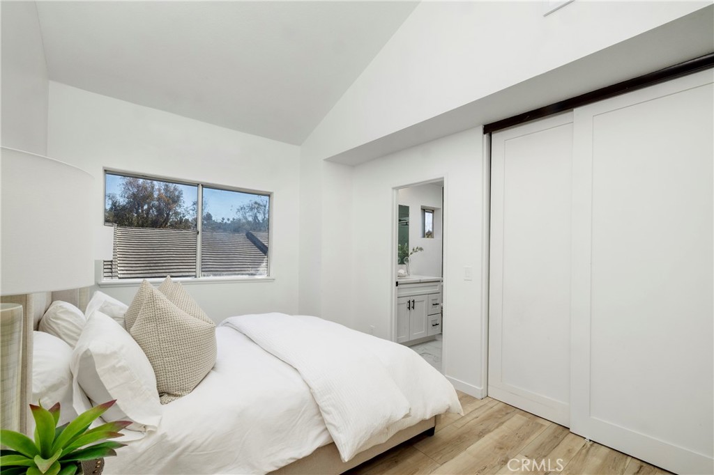 24877 Nueva Vista Drive 23