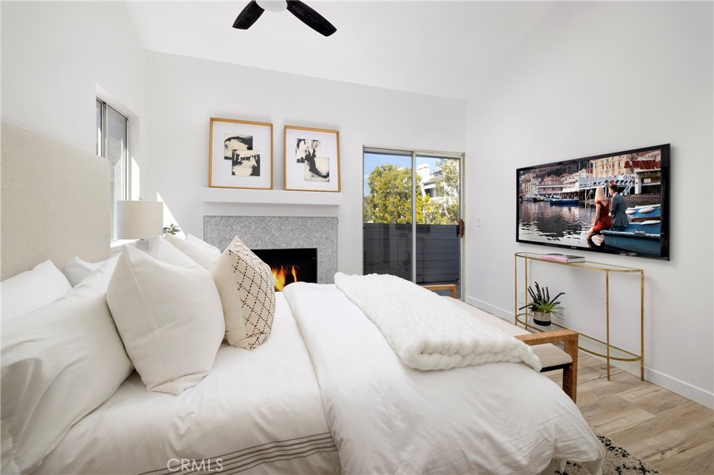 24877 Nueva Vista Drive 23