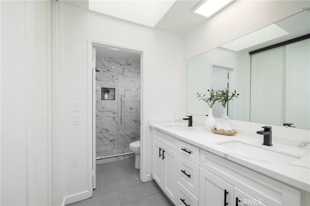 24877 Nueva Vista Drive 23