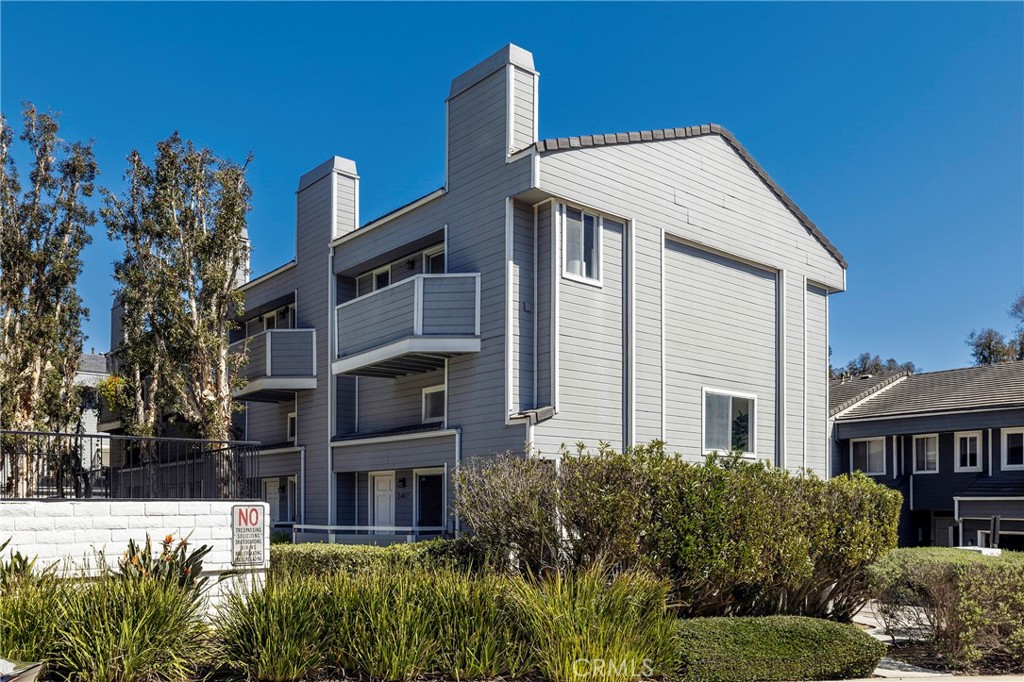 24877 Nueva Vista Drive 23