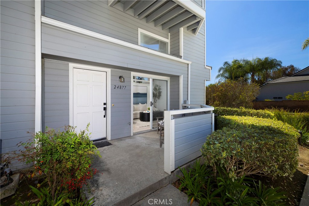 24877 Nueva Vista Drive 23