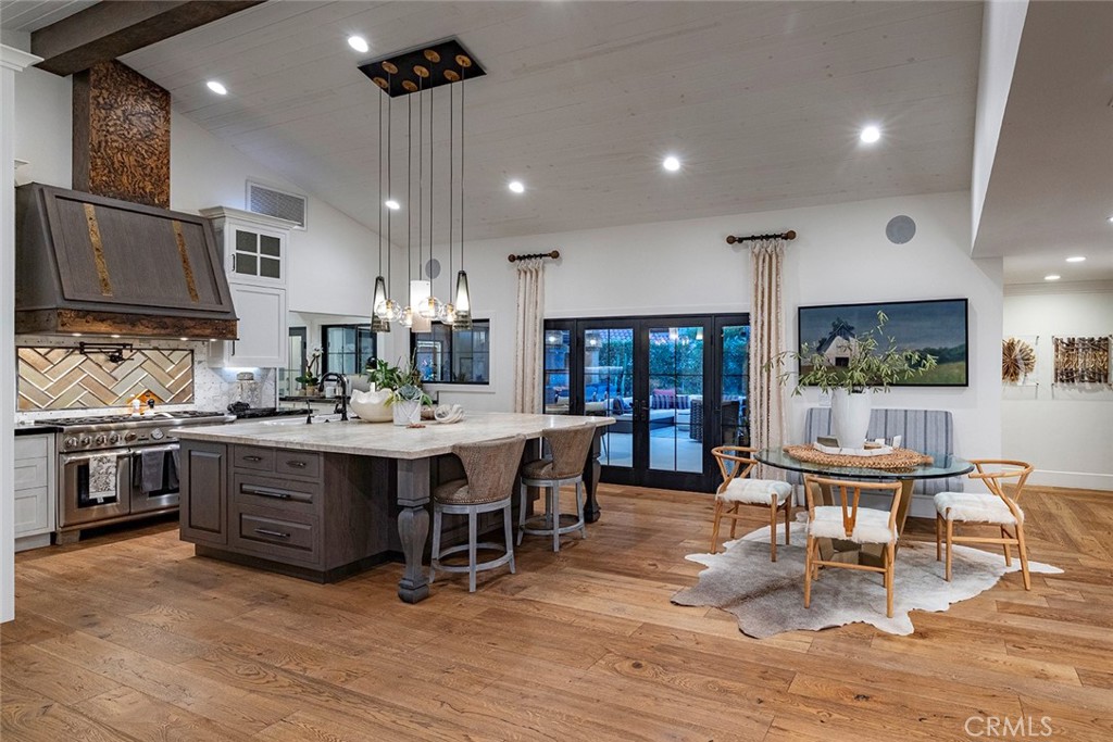 18821 Ridgeview Circle