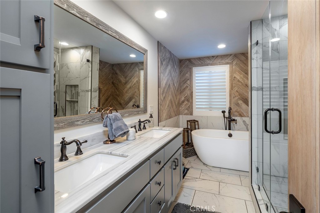 18821 Ridgeview Circle