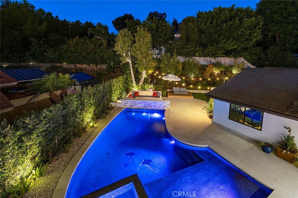 18821 Ridgeview Circle