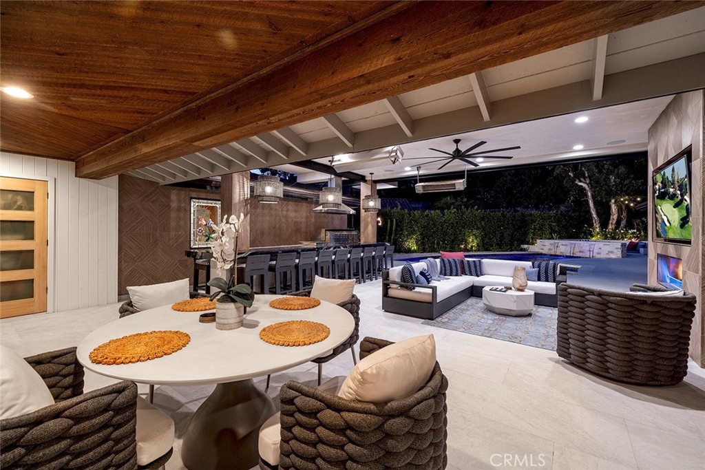 18821 Ridgeview Circle