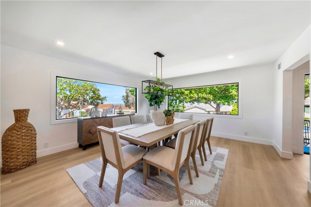 1603 Sunnyside Terrace