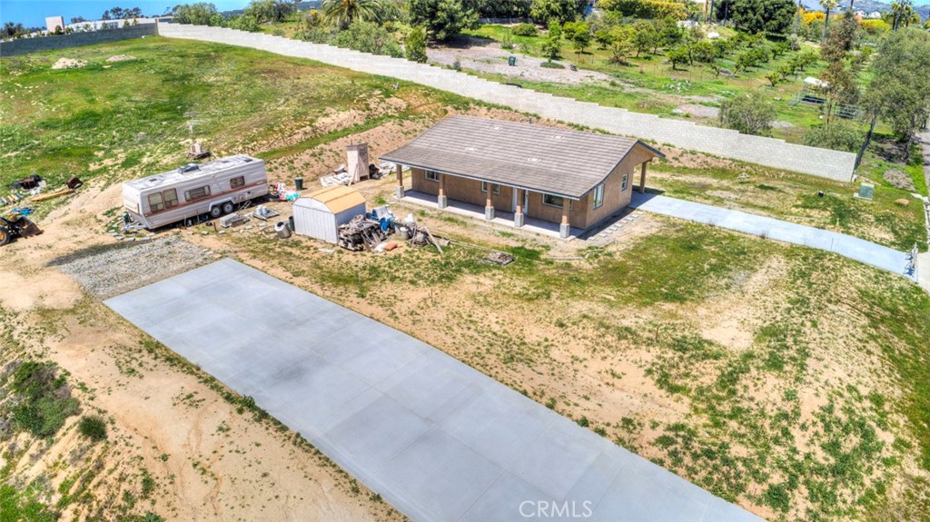 16592 Artesian Hills Ct