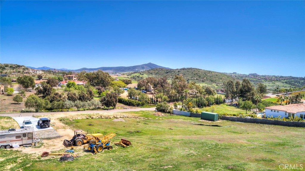 16592 Artesian Hills Ct