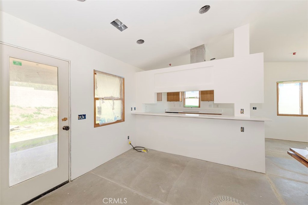 16592 Artesian Hills Ct